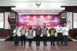 BPK Jawa Timur Serahkan Hasil Pemeriksaan Keuangan 4 RSUD di Jatim