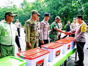 Libur Nataru, Kapolri Cek Kesiapan Dan Pengamanan Taman Safari Solo