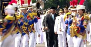 Pelantikan Kepala Daerah Dimeriahkan Kirab & Dentuman Drumben di Monas