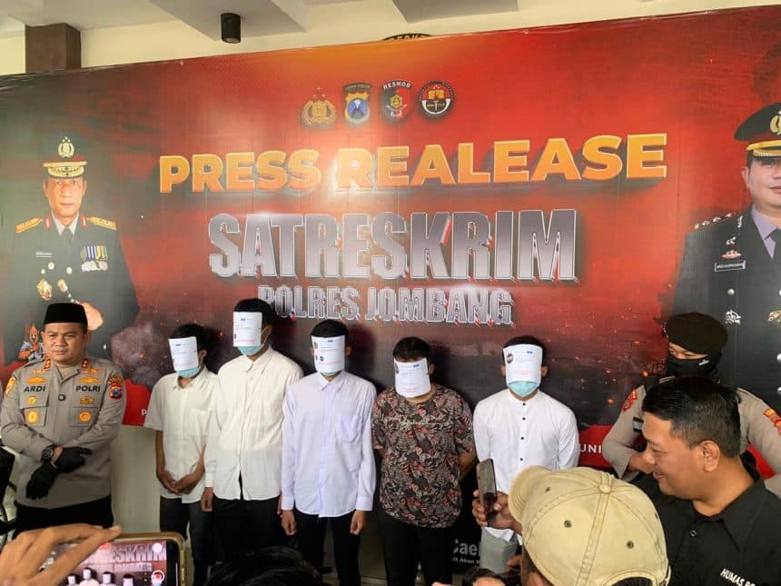 Enam Admin Akun ‘Gengster’ di Jombang Masih di Bawah Umur