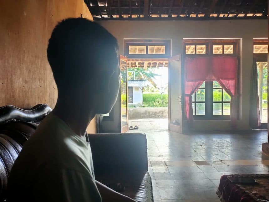 Pelajar MTs Trauma Gegara Dilempari Kotoran Sapi dan Terancam Bui