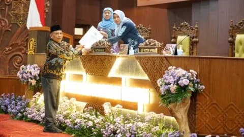 Gerindra Sentil Pemprov Jatim: Ukuran Keberhasilan LKPJ Bukan Angka