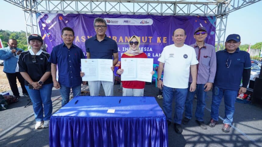 PT PAL Indonesia Rayakan HUT ke-46 Bersama Warga Pesisir Lamongan