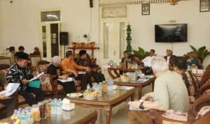 Pakar Melbourne Dilibatkan UNAIR Bantu Ponorogo Tekan Pernikahan Dini